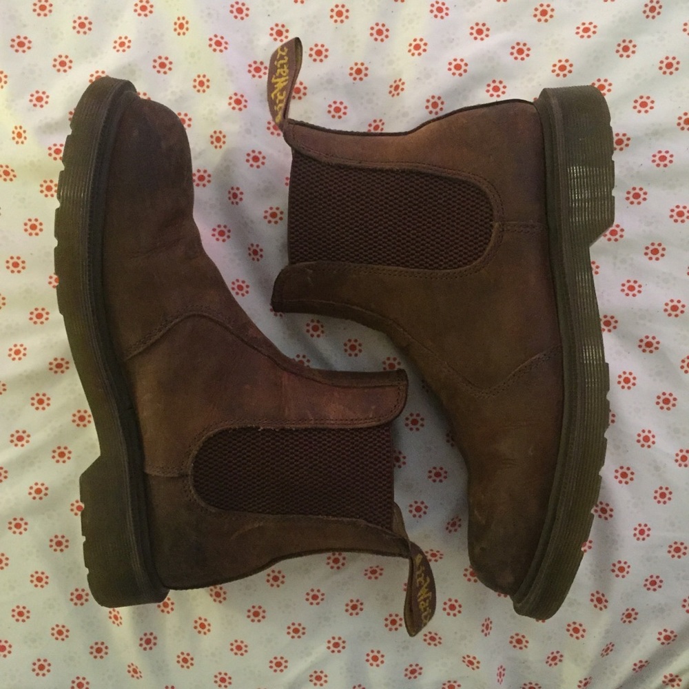 Doc Marten Chelsea Boots